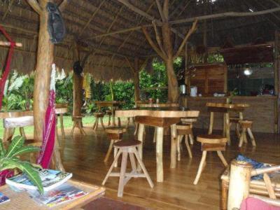 Blue Conga Hotel Puerto Viejo de Talamanca Екстериор снимка