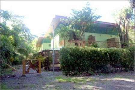 Blue Conga Hotel Puerto Viejo de Talamanca Екстериор снимка